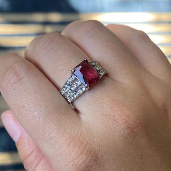 Silver 925 plated Pink Ruby stone Ring - Picture 5 of 5